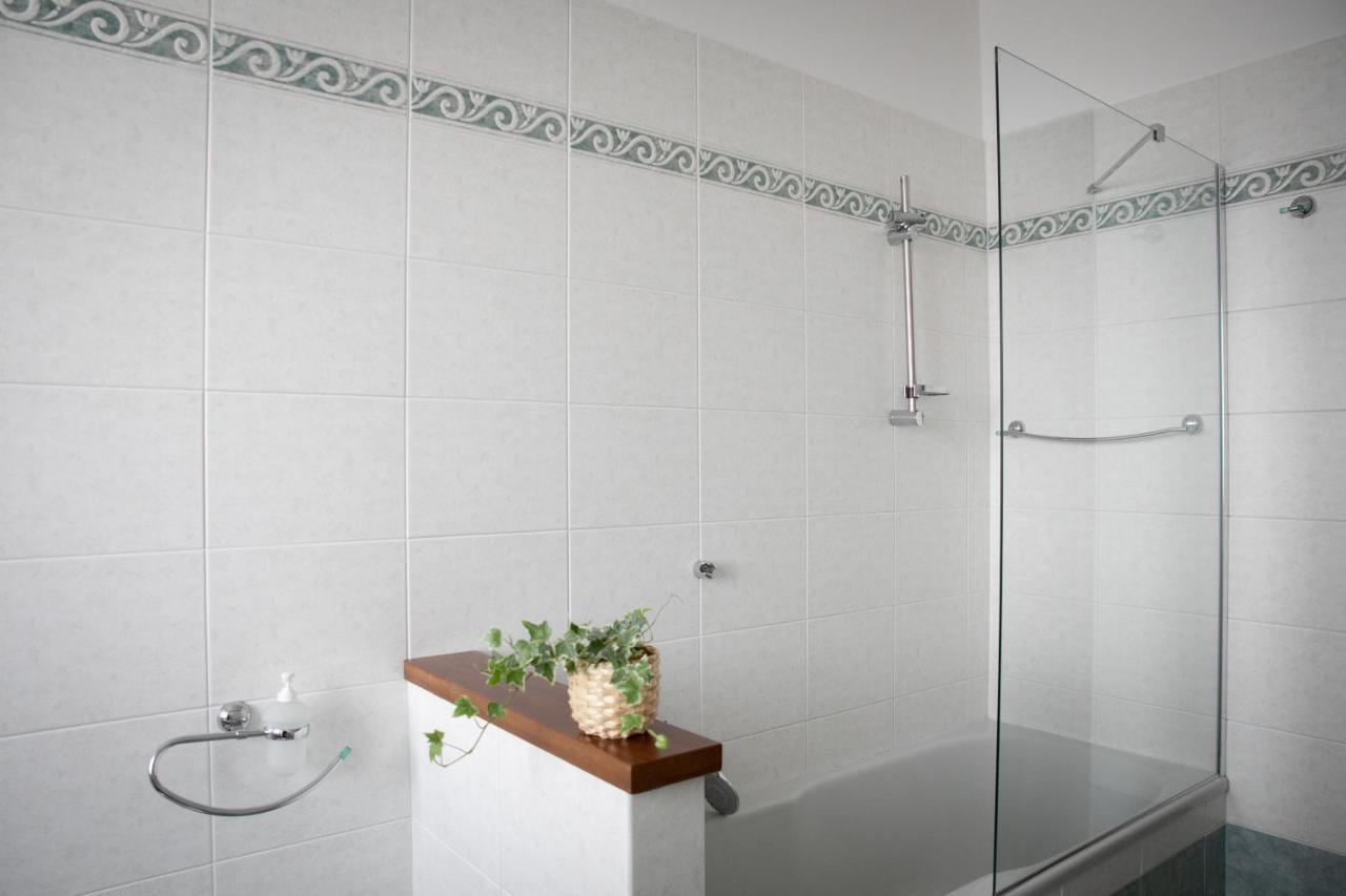 Iseolakerental - Casa Anita Riva di Solto Ngoại thất bức ảnh
